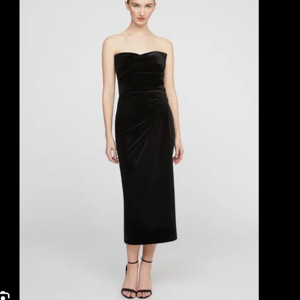 GBG Los Angeles Strapless Black Evening Gown